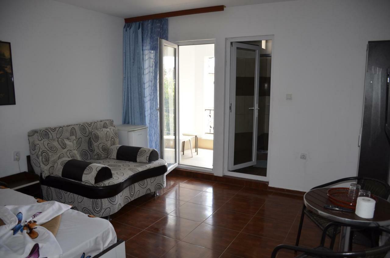 Vila cu Livada Costineşti Exterior foto